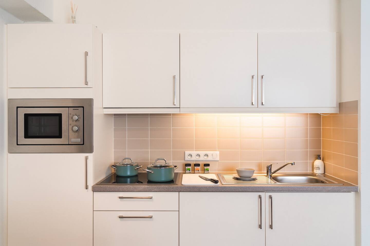 fae70f14-f78e-4b3e-99e3-f8158190e289